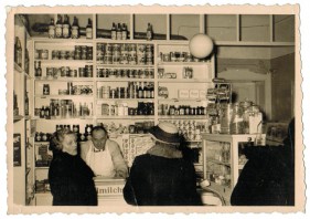 Objekt 7: Lebensmittelladen, 1953
